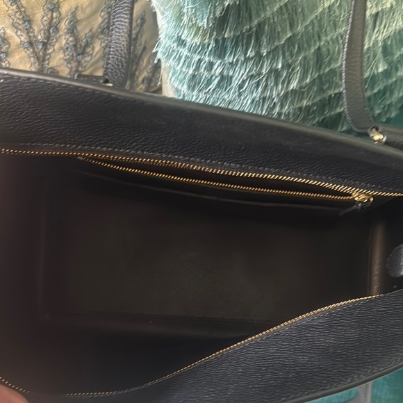 Michael Kors Chantal Large Zip Black Tote Bag with Double Handles - Picture 2 of 5